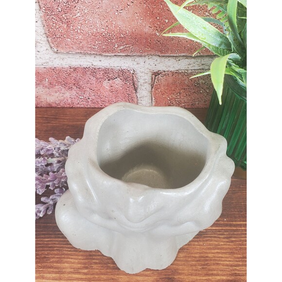 Cement Face Planter Pot, Concrete Persons Upper Body Succulent Planter - Picture 4 of 10